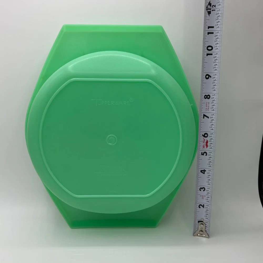 Tupperware vintage grater